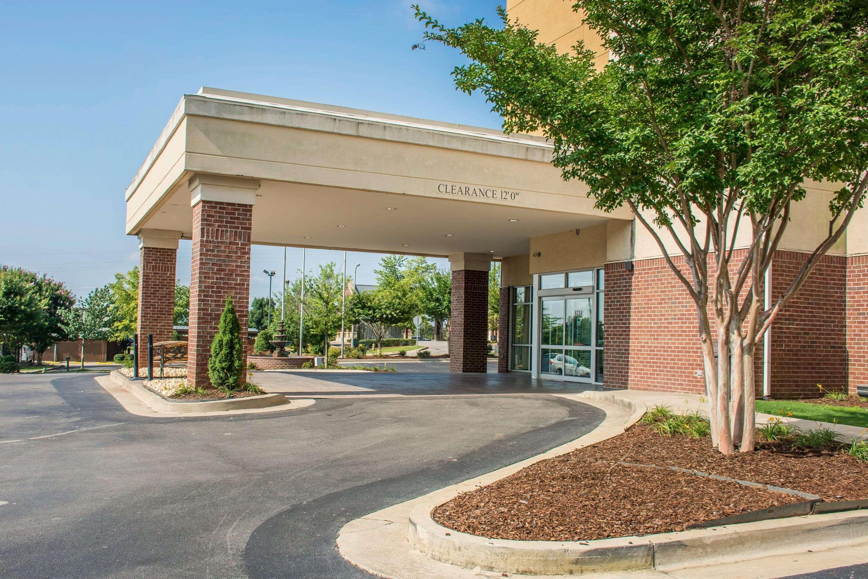 Comfort Suites Huntsville Midcity District At Research Park Exterior photo
