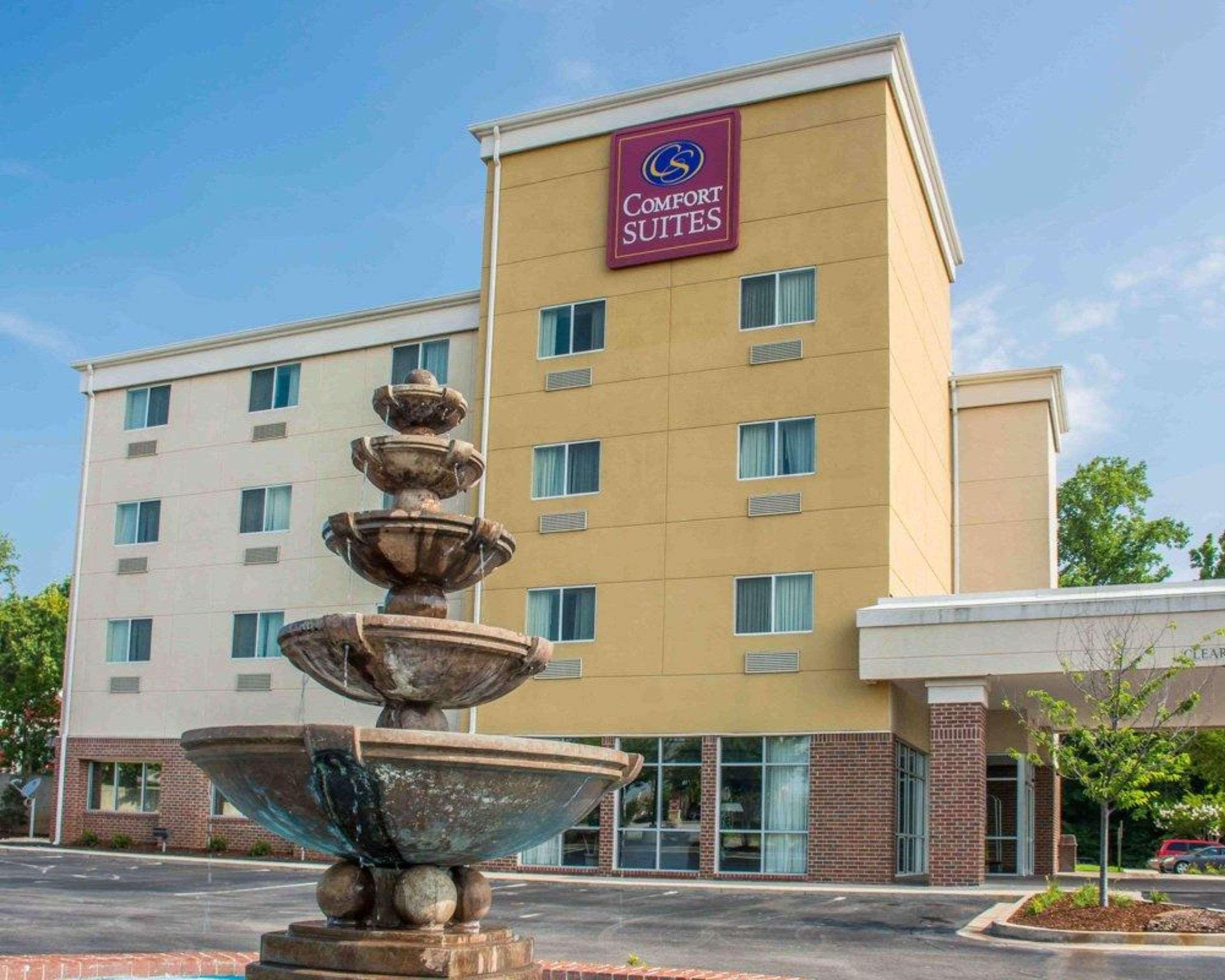 Comfort Suites Huntsville Midcity District At Research Park Exterior photo